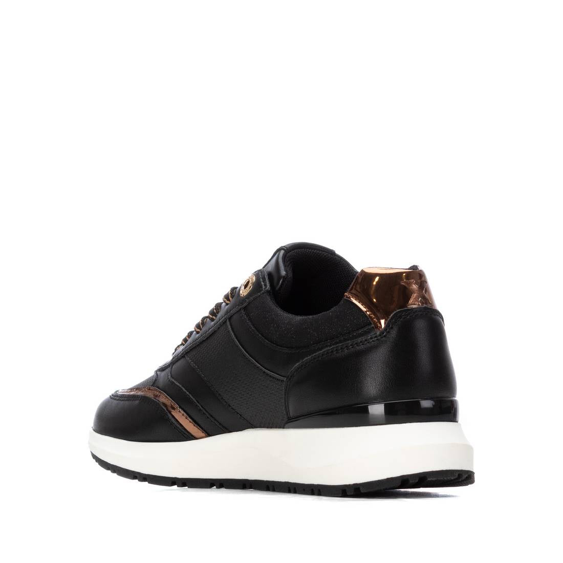 Γυναικείο Sneaker Xti 144183 Μαύρο