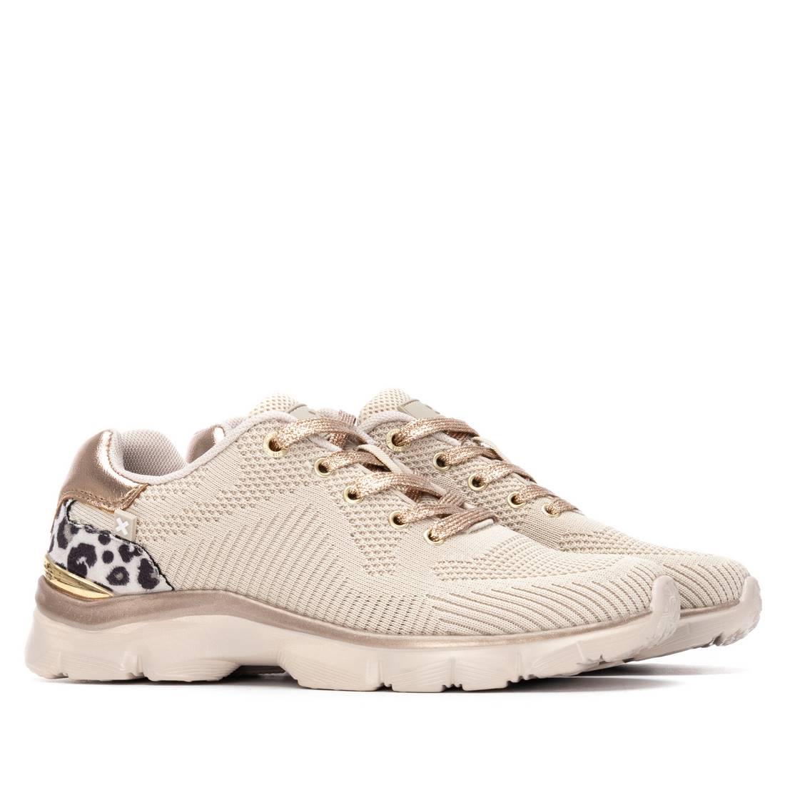 Γυναικείο Ανατομικό Sneaker XTI 144361 Μπέζ